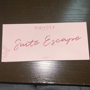 Wander beauty suite escape palette